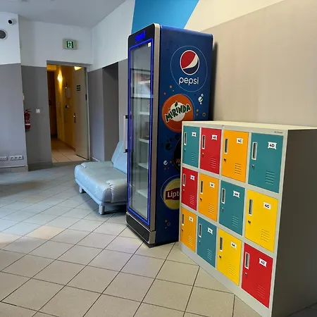 Absynt Hostel Wrocław Zewnętrze zdjęcie