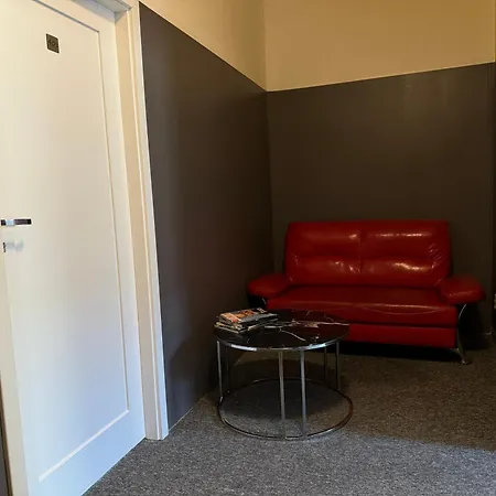 Absynt Hostel Wrocław Zewnętrze zdjęcie